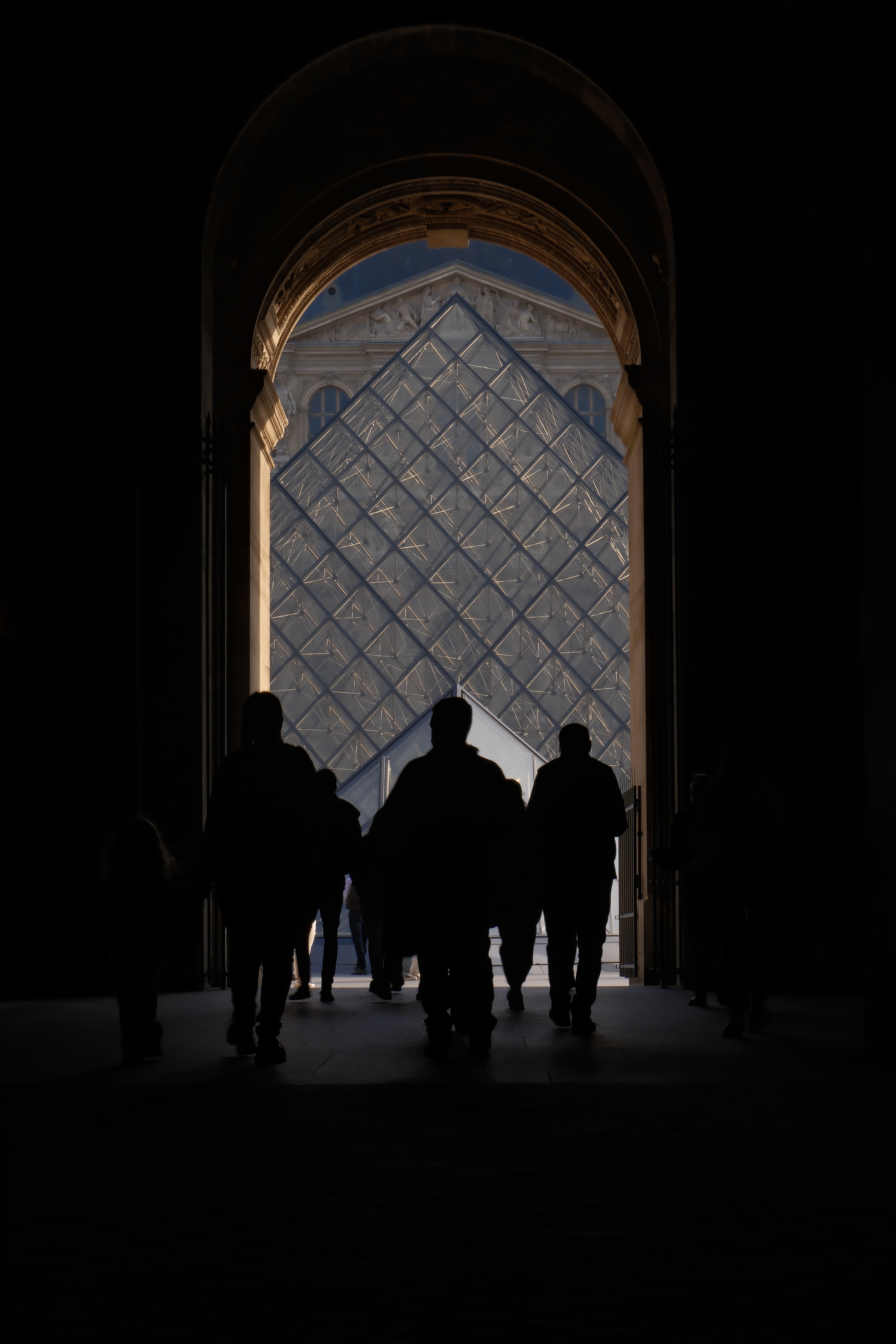 Eiffel Tower (night)